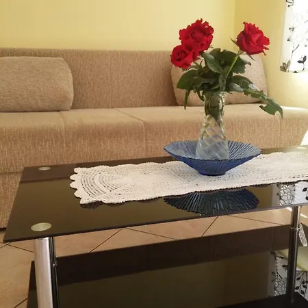 Lun Apartment