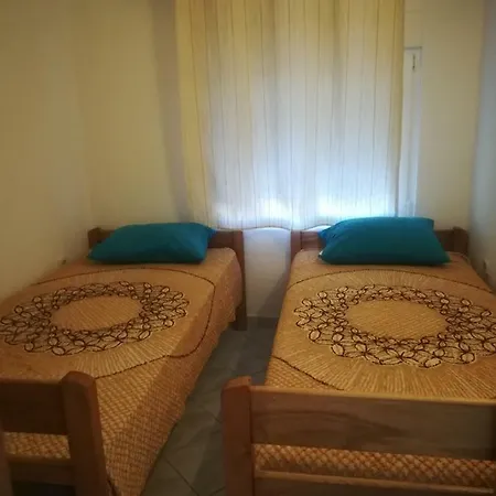 Apartment Lun Vir